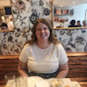 Meet your Posher, Claire